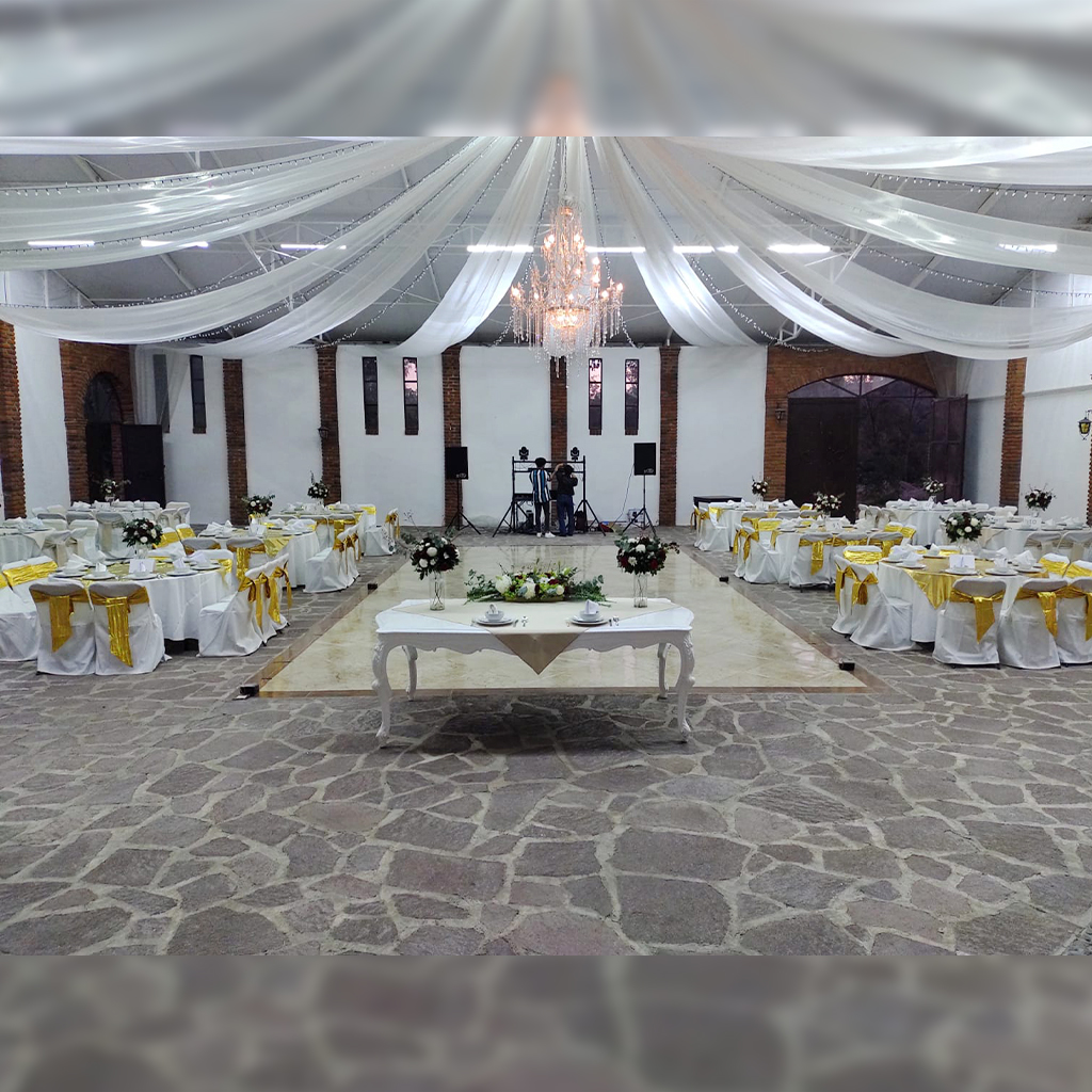 MESA PRINCIPAL HACIENDA STA HELENA (4)