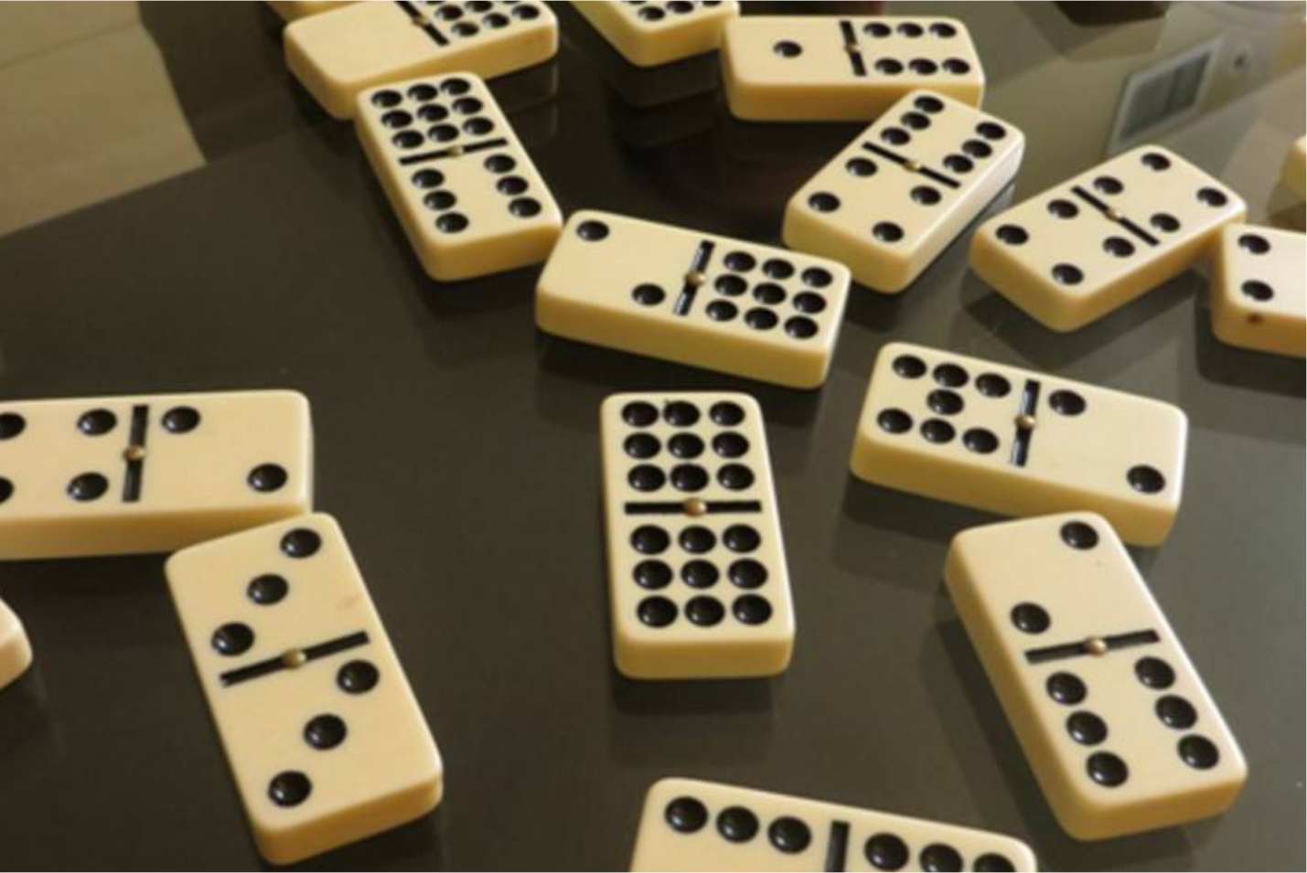DOMINO-004 MULTIREGALOS (4)