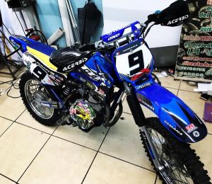 GRAFICOS-EN-YAMAHA-300x260