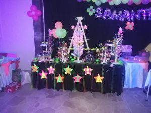 FIESTA-NEON-001-300x225